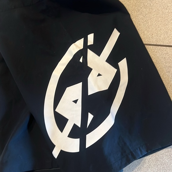 MENS NAUTICA SWIM SHORTS - 38W - Picture 4 of 6